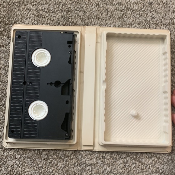 Walt Disney classic ‘Aladdin’ Black Diamond edition VHS - Picture 7 of 8